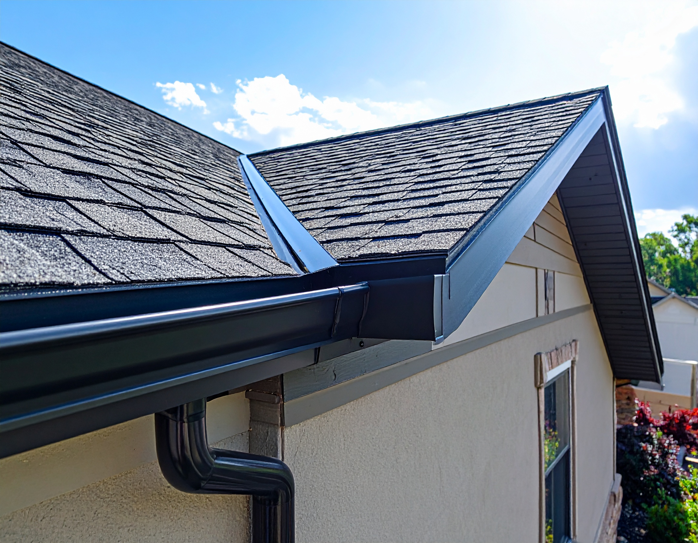 5 inch black seamless gutters in Upper Arlington Ohio