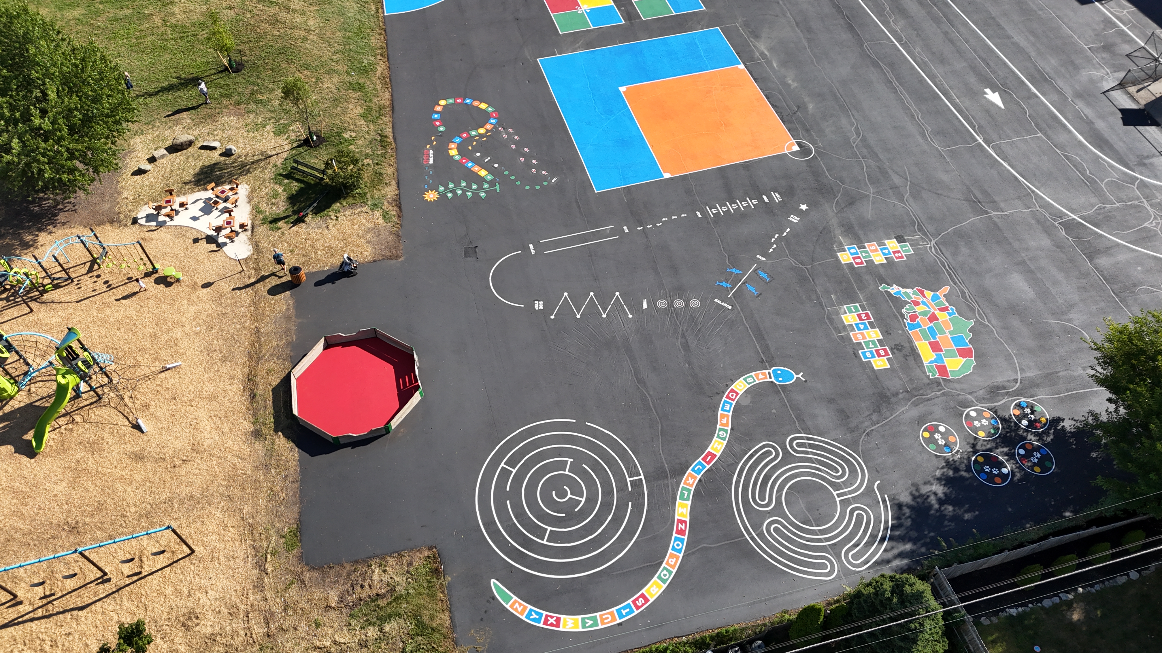 Columbus city school playground replacement by ACI