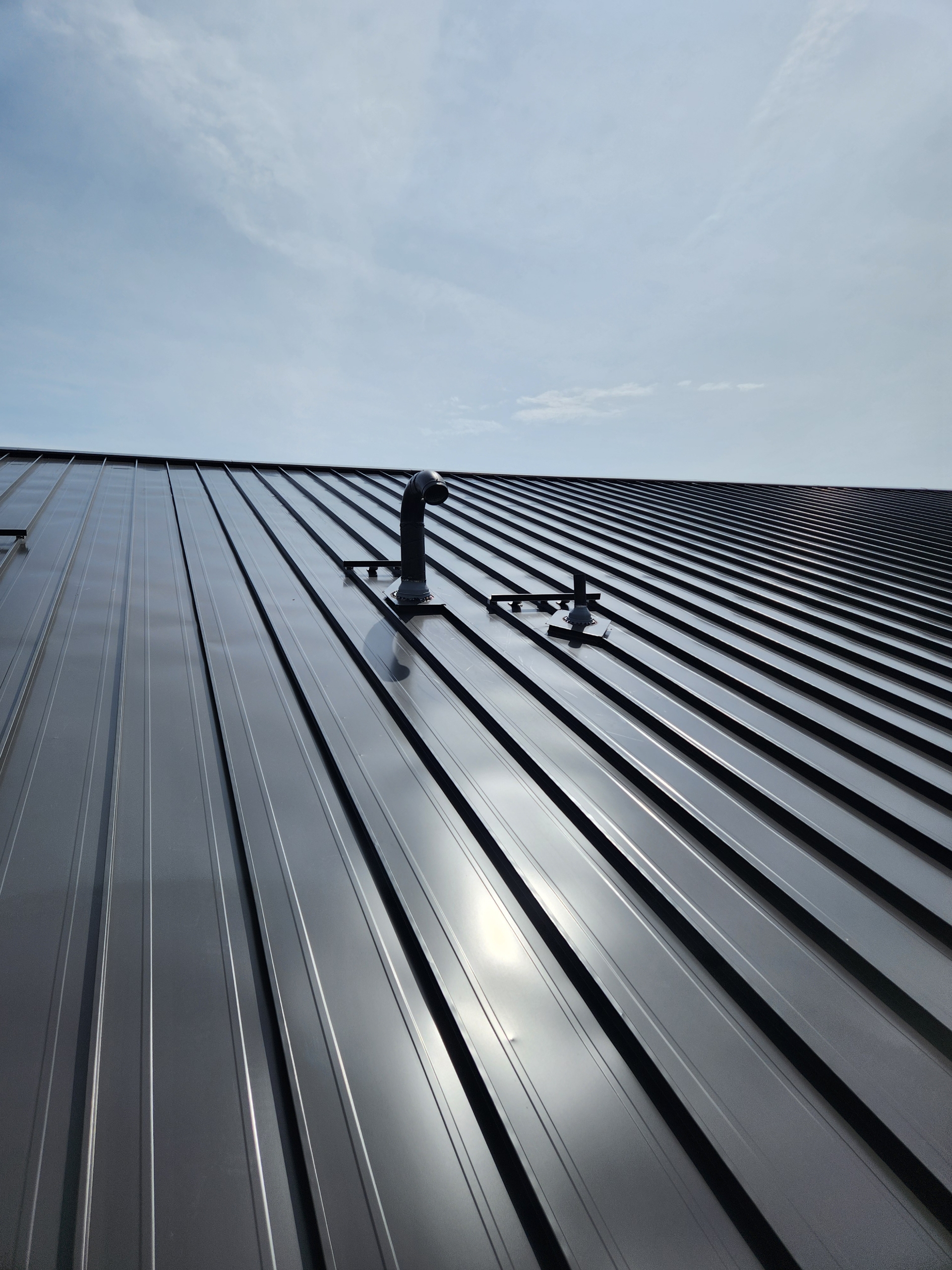 Standing seam metal roof installation in Columbus Ohio